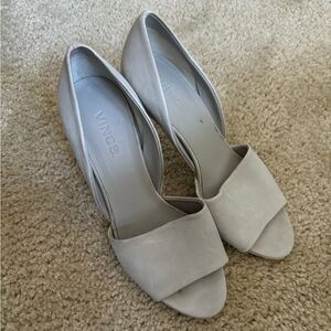 Vince light grey suede pumps